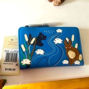 Brand new Radley London wallet as you can see in the pictures